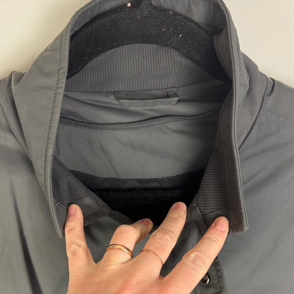 Lululemon Jacket - Men's - Picture 3 of 6